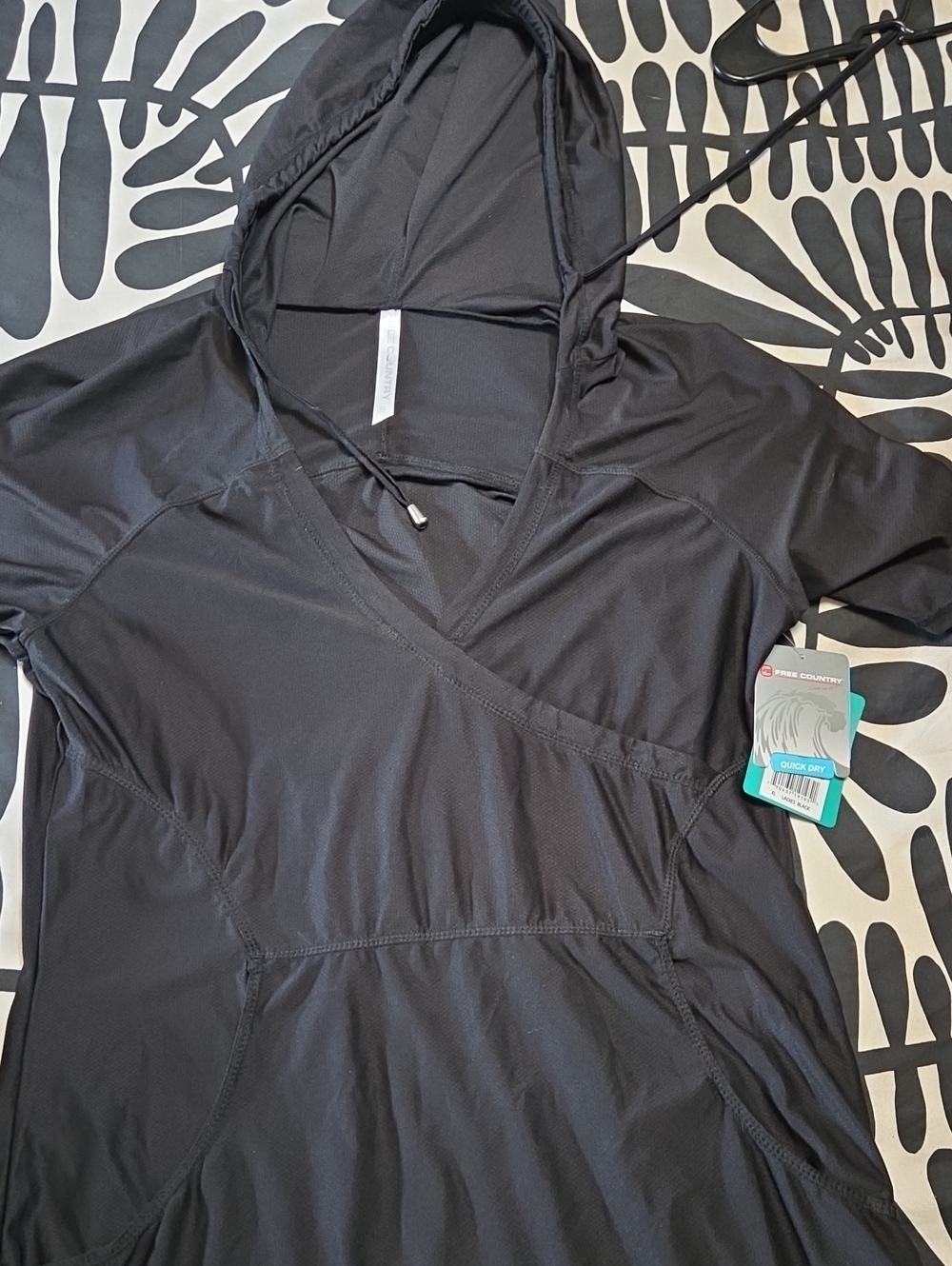 Women's Black Hooded Active Top - Lightweight Pullover